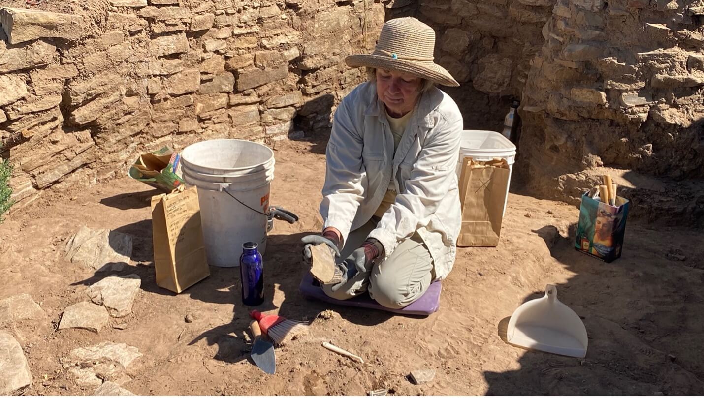 Excavation at Wallace Ruin, an Ancestral Pueblo Great House